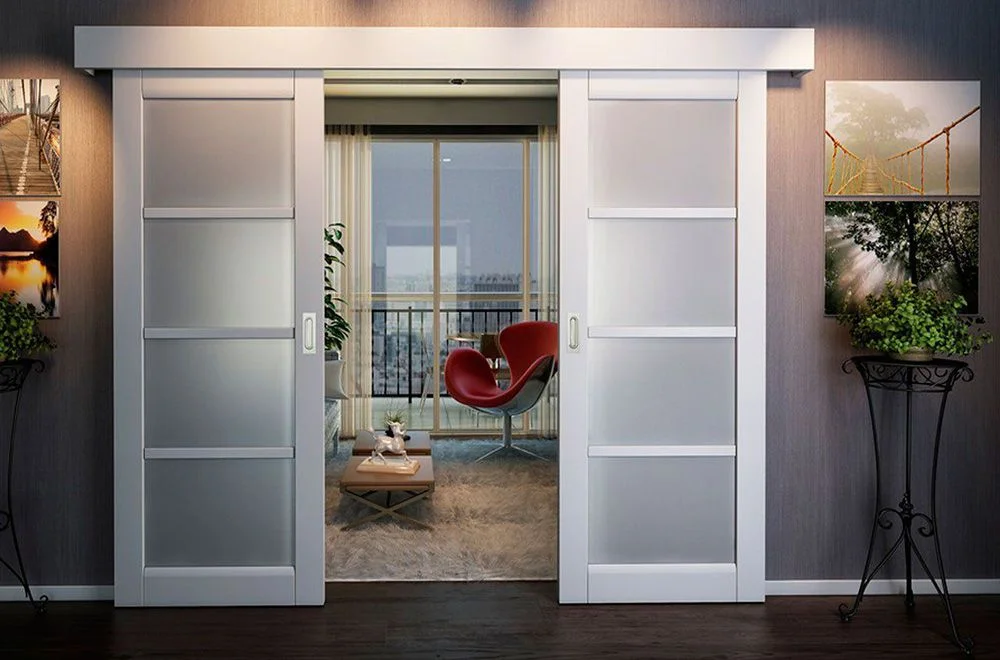 Раздвижные межкомнатные двери: практичность и удобство